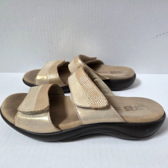 SAS Nudu Slide Leather Sandals Womens 9 W Wide Golden Comfort Slip Ons - Picture 1 of 11